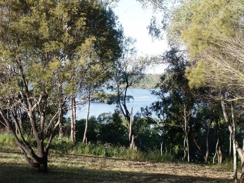 2 Keith St, Macleay Island QLD 4184