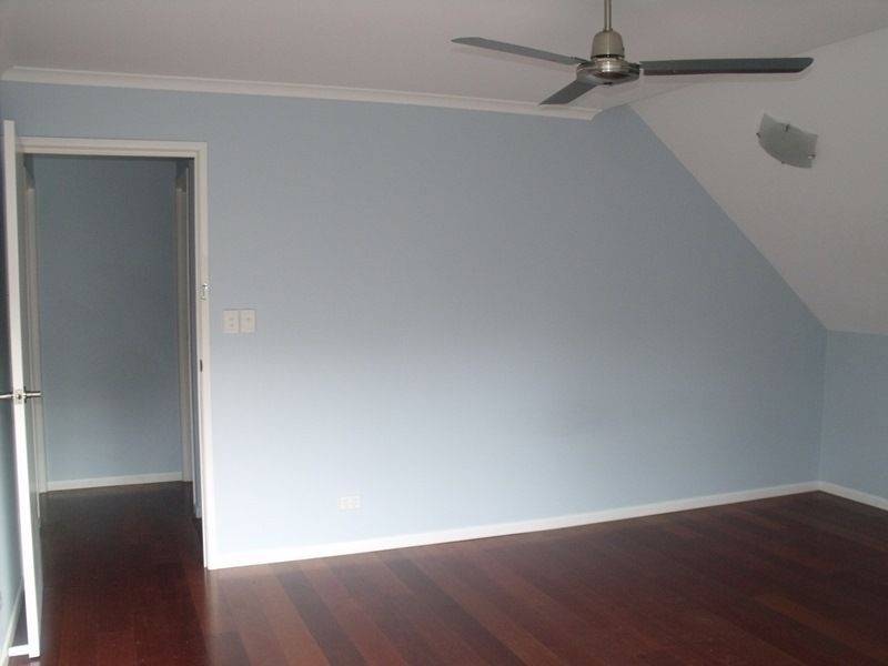 10 Oomool Street, Macleay Island QLD 4184