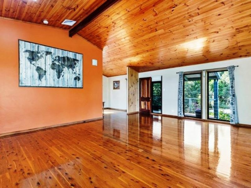 168 Treasure Island Avenue, Karragarra Island QLD 4184