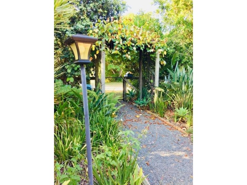 168 Treasure Island Avenue, Karragarra Island QLD 4184