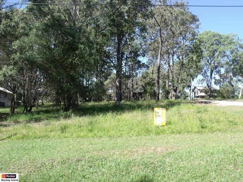 230 Kate St, Macleay Island QLD 4184