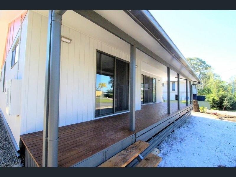 25 Udara Street, Macleay Island QLD 4184