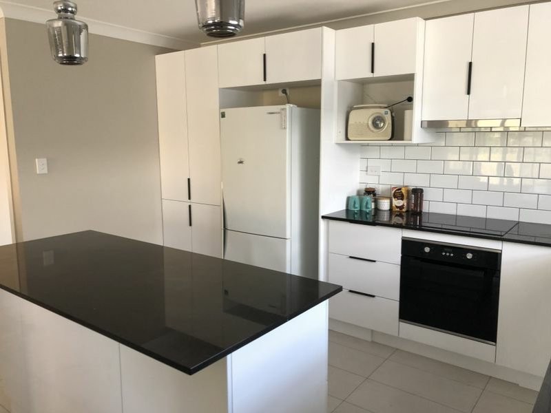 25 Udara Street, Macleay Island QLD 4184