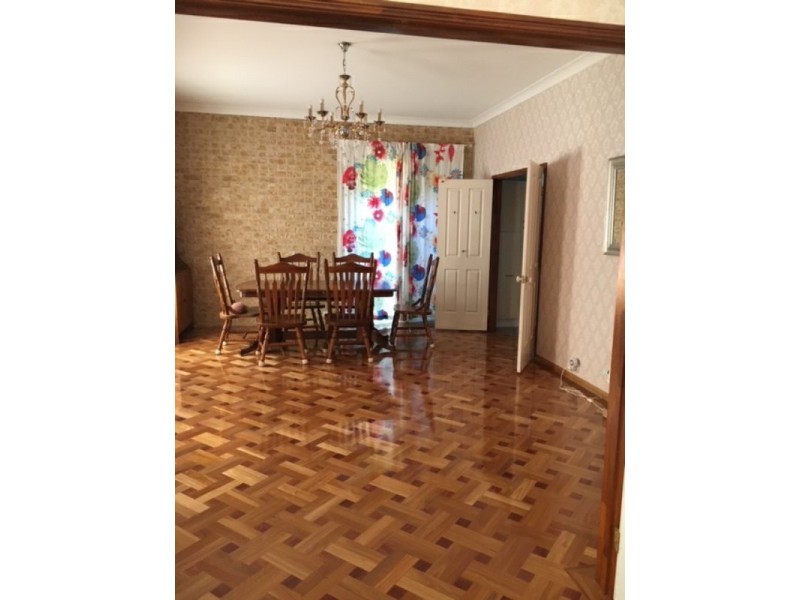 56 Pitt Street, Redland Bay QLD 4165