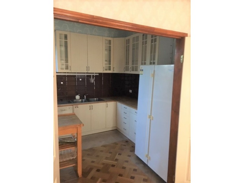 56 Pitt Street, Redland Bay QLD 4165