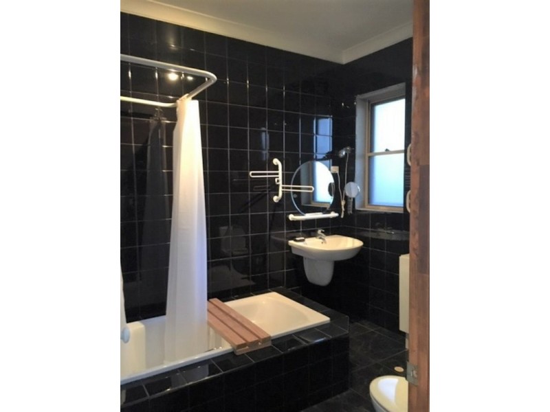 56 Pitt Street, Redland Bay QLD 4165