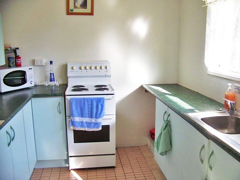126 Lucas Street, Lamb Island QLD 4184