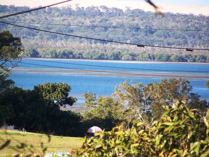 126 Lucas Street, Lamb Island QLD 4184