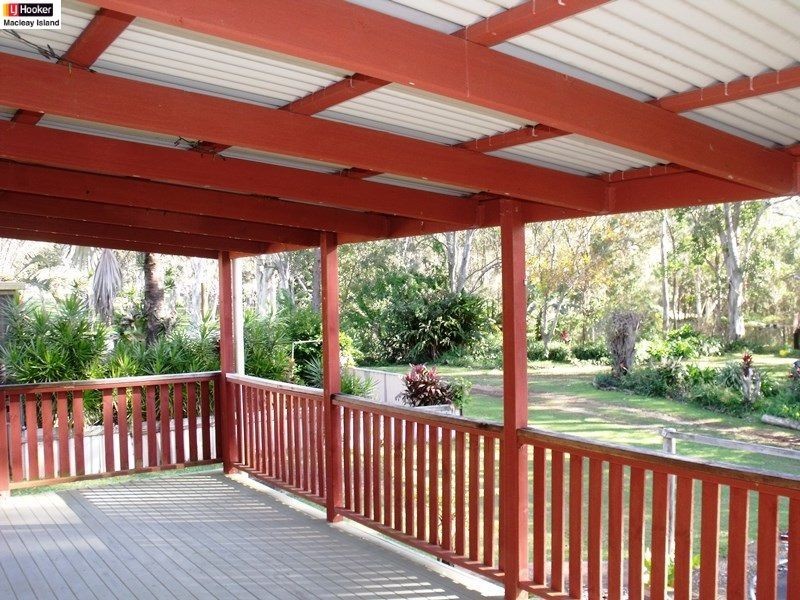 166 – 168 Lucas Dr, Lamb Island QLD 4184