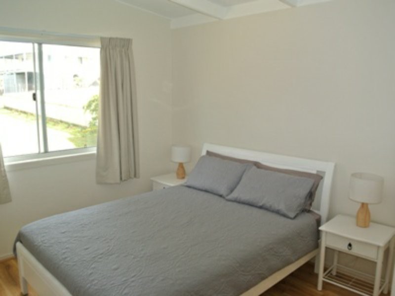 7 Cluan Street, Macleay Island QLD 4184