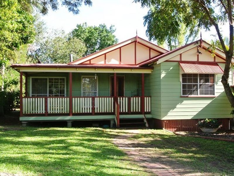 28 Vine, Macleay Island QLD 4184