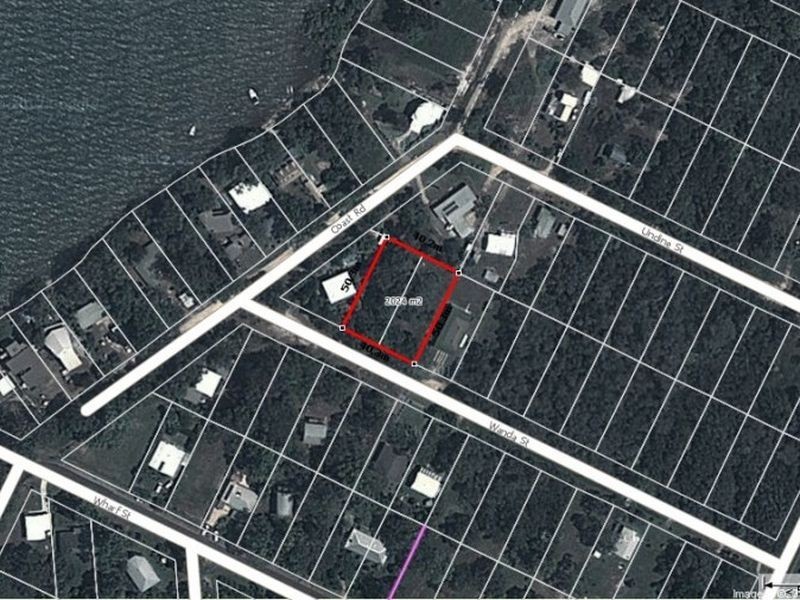 21-23 Wanda St, Macleay Island QLD 4184