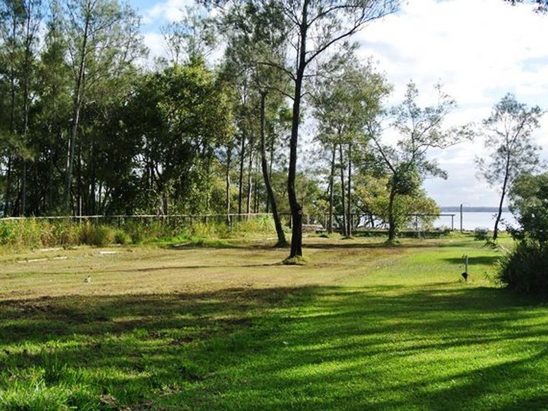 31 Attunga Street, Macleay Island QLD 4184