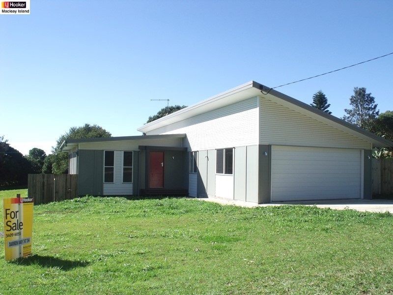 13 Laurel St, Russell Island QLD 4184