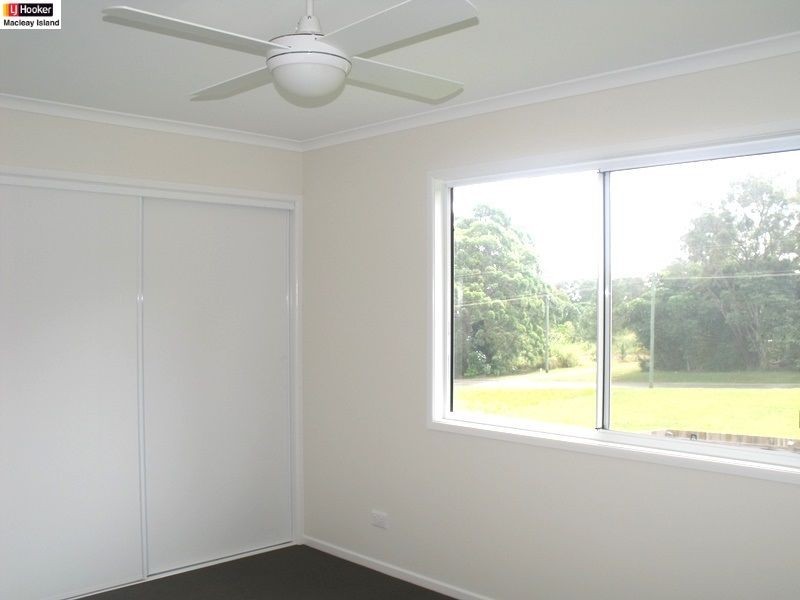 13 Laurel St, Russell Island QLD 4184