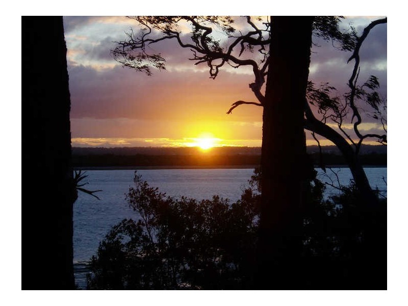 100 Western Road, Macleay Island QLD 4184