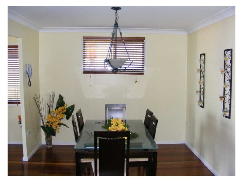 100 Western Road, Macleay Island QLD 4184