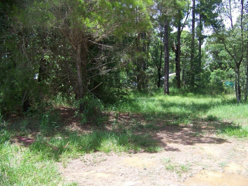 8 Sentosa Terrace, Macleay Island QLD 4184