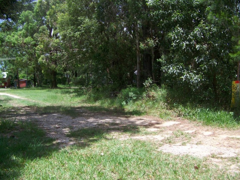 8 Sentosa Terrace, Macleay Island QLD 4184