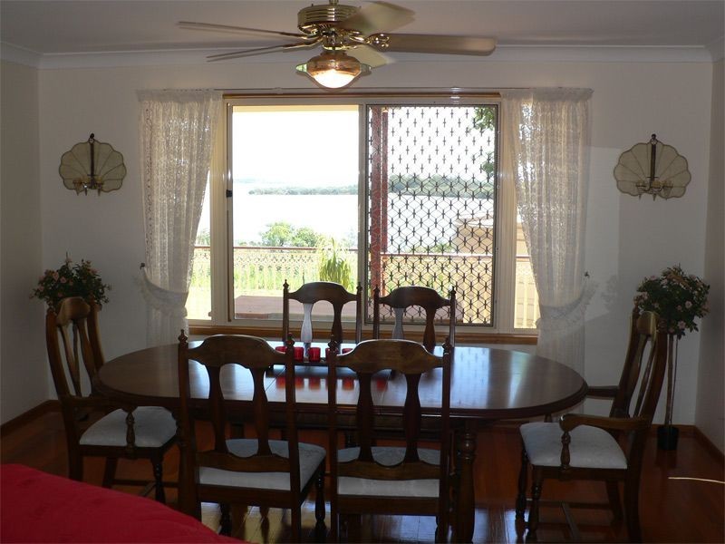 40 Timothy St, Macleay Island QLD 4184