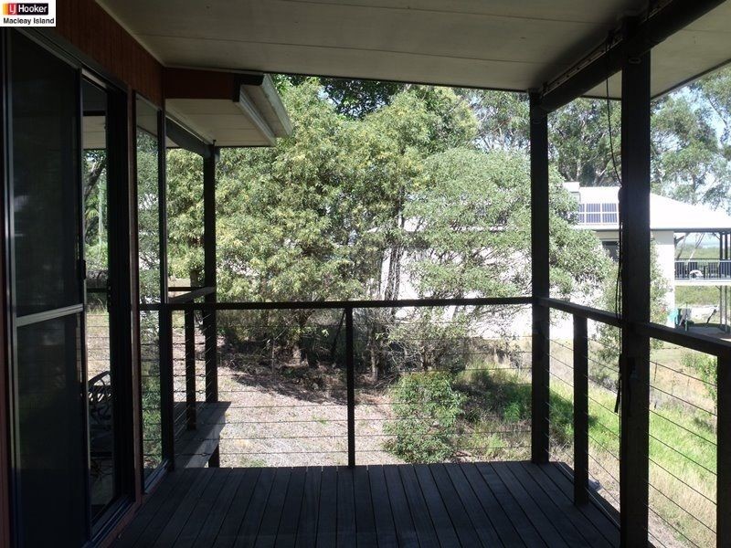 74 Deenya Pde, Russell Island QLD 4184