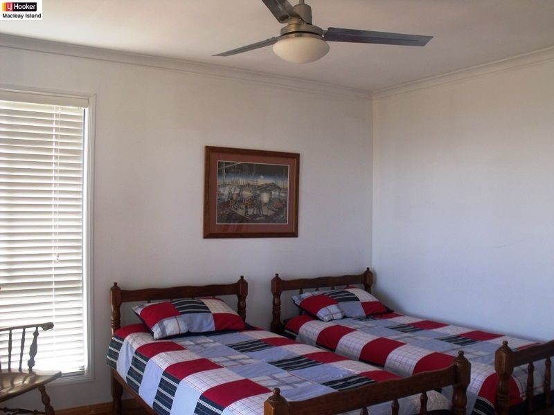 74 Deenya Pde, Russell Island QLD 4184