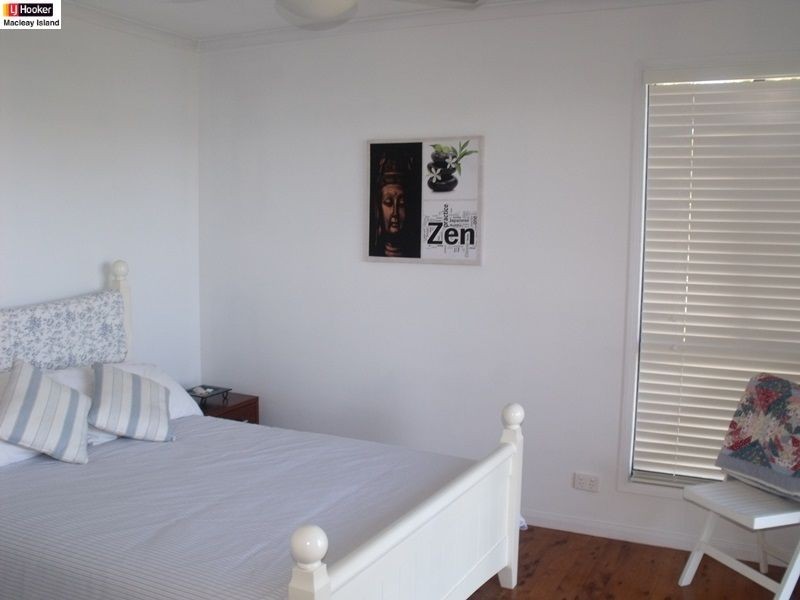 74 Deenya Pde, Russell Island QLD 4184