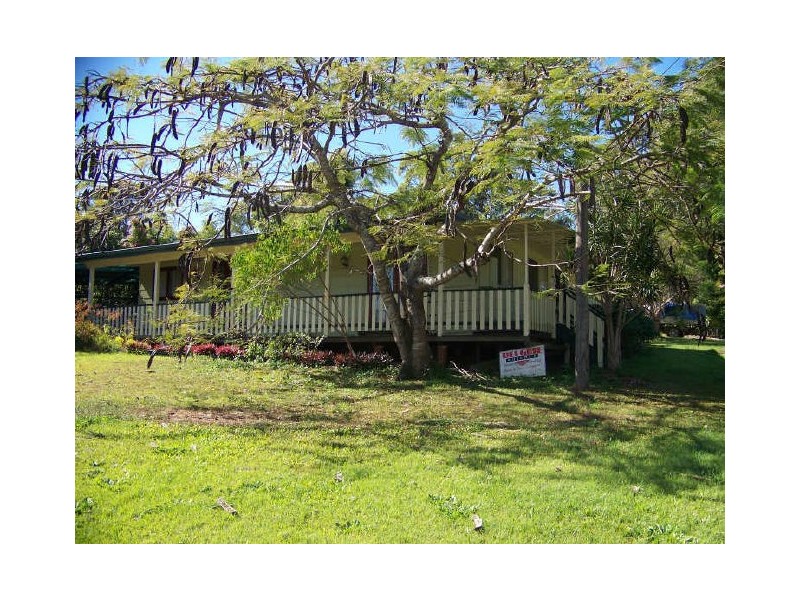 19-21 Scarborough Tce, Macleay Island QLD 4184