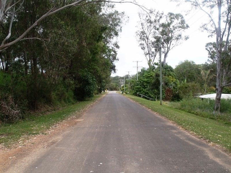 182 Lucas Dr, Lamb Island QLD 4184