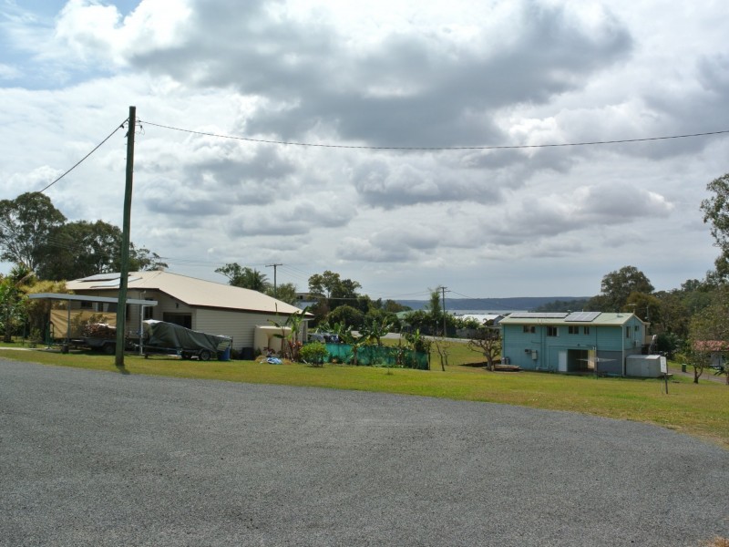 6 Aura Court, Macleay Island QLD 4184