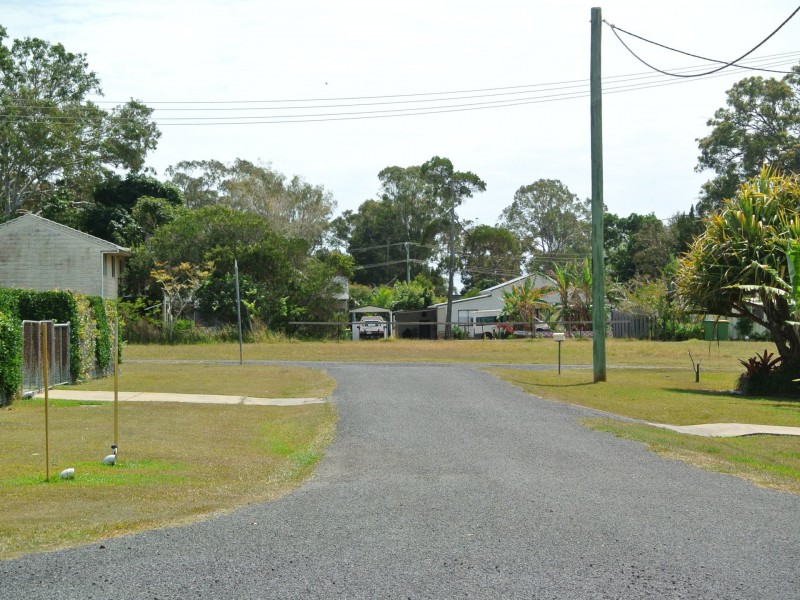 6 Aura Court, Macleay Island QLD 4184