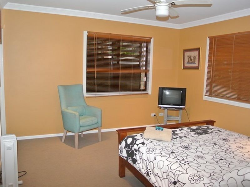 31 Coondooroopa Dve, Macleay Island QLD 4184