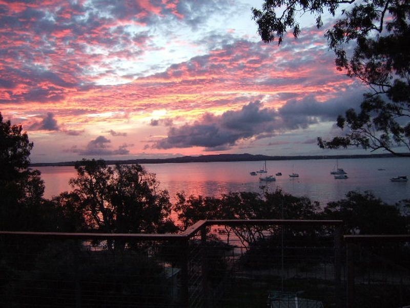 31 Coondooroopa Dve, Macleay Island QLD 4184