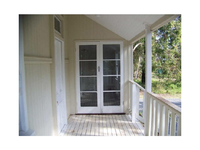 14 Allambie Street, Macleay Island QLD 4184