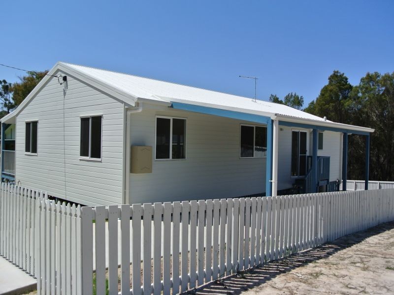 16 Camena, Macleay Island QLD 4184