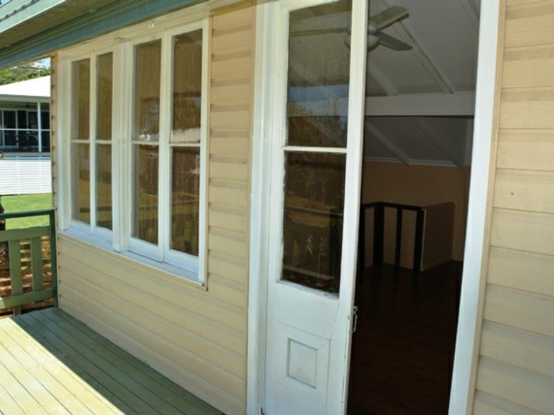 18-20 Mel Street, Macleay Island QLD 4184