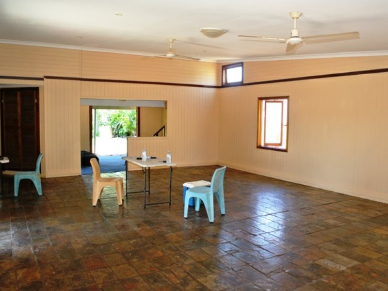 18-20 Mel Street, Macleay Island QLD 4184