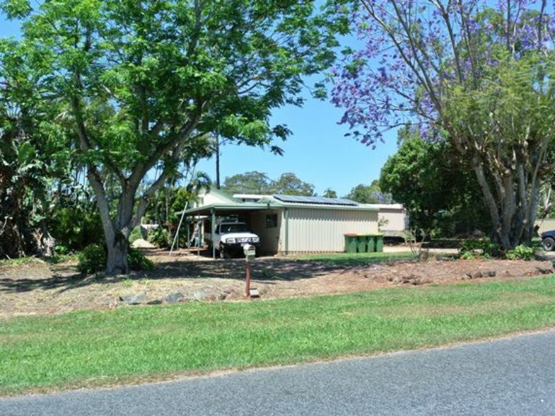 18-20 Mel Street, Macleay Island QLD 4184