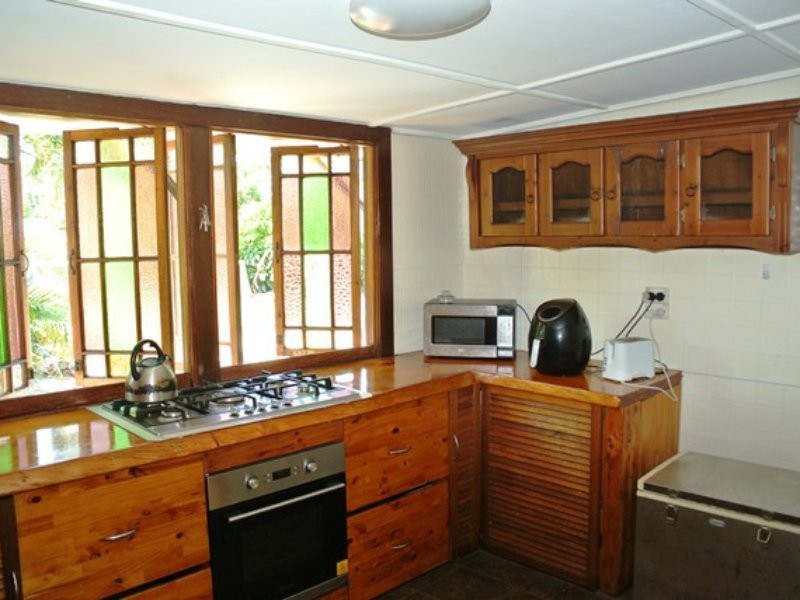 18-20 Mel Street, Macleay Island QLD 4184