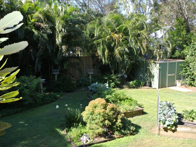 7 Leanne Street, Macleay Island QLD 4184