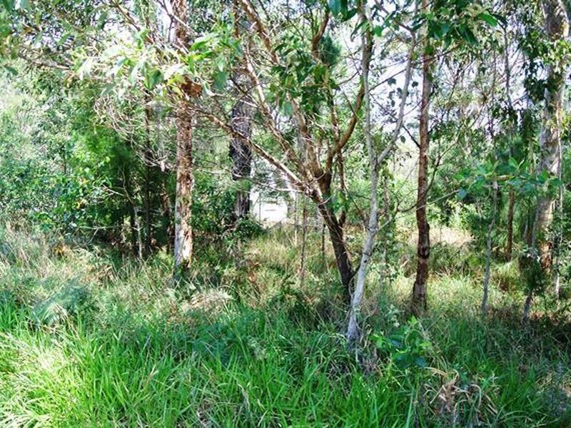 237 High Central Rd, Macleay Island QLD 4184