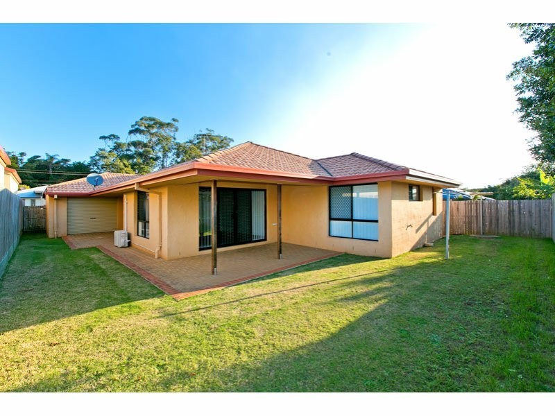28 Spinnaker Circuit, Redland Bay QLD 4165