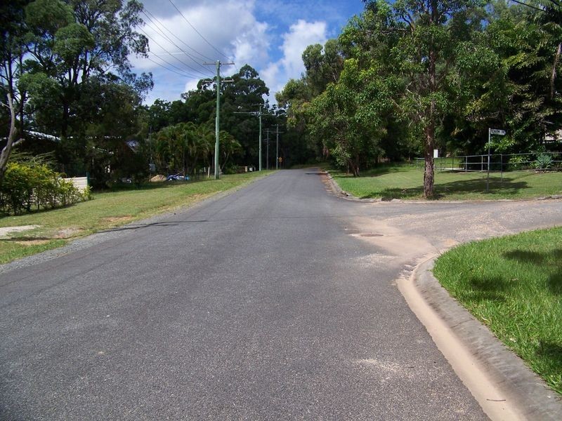12 Wharf Street, Macleay Island QLD 4184