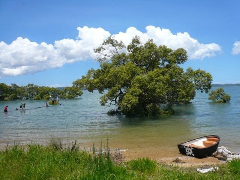 22 Koonwarra, Macleay Island QLD 4184