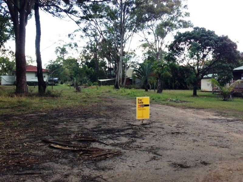 21 Pecan Street, Macleay Island QLD 4184