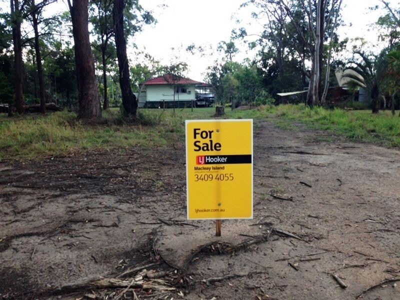 21 Pecan Street, Macleay Island QLD 4184