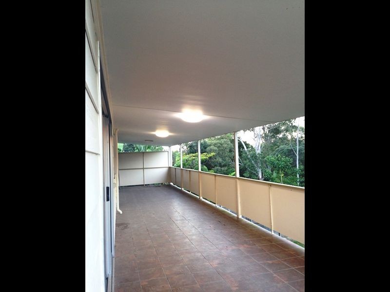 18 Hastings Terrace, Macleay Island QLD 4184