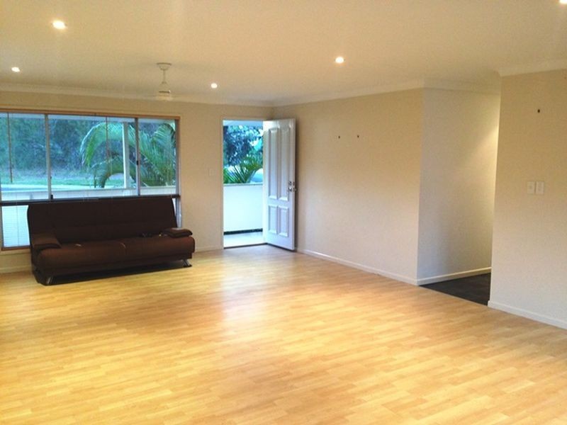 18 Hastings Terrace, Macleay Island QLD 4184