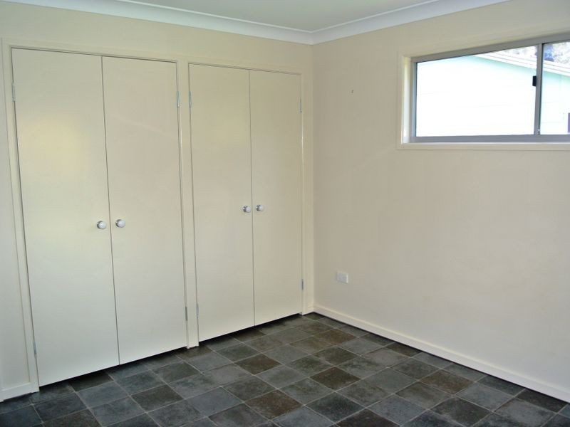 18 Hastings Terrace, Macleay Island QLD 4184