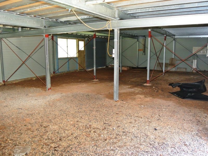 18 Hastings Terrace, Macleay Island QLD 4184